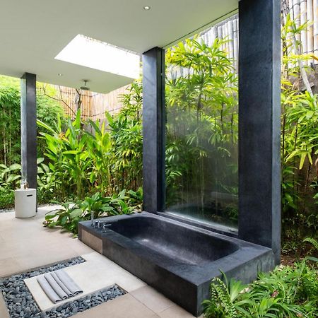 Villa Alice By Villa Finder Seminyak  Luaran gambar
